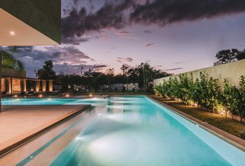 Lote de Terreno en  Club De Golf La Ceiba, Mérida, Yucatán