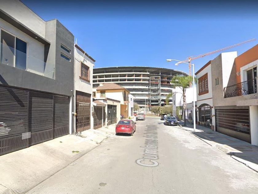 venta Casa en Cumbres Elite, Monterrey (ST9) icasas.mx