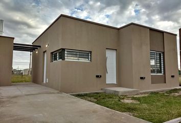 Casa en  Puerto Roldán, Roldán