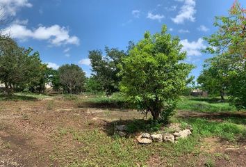 Lote de Terreno en  Pueblo San Jose Tzal, Mérida, Yucatán