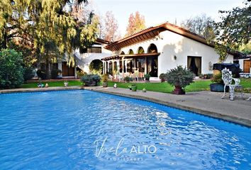 Casa en  Lo Barnechea, Provincia De Santiago