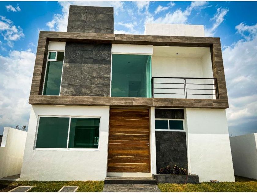 venta Casa en Fraccionamiento Lomas de Cocoyoc, Atlatlahucan (MX22-NB3907)-  