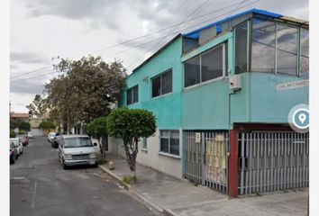 Casa en  Calle J. María Rodríguez, Constitución De 1917, Ciudad De México, Cdmx, México