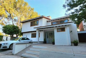 Casa en  Colonia Jurica, Municipio De Querétaro