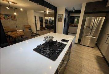 Apartamento en Calle 1 Sur, Alejandría, Comuna 14 - El Poblado, Perímetro Urbano Medellín, Medellín, Valle De Aburrá, Antioquia, Rap Del Agua Y La Montaña, 050003, Colombia