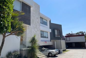 Casa en  Los Volcanes, Cuernavaca, Cuernavaca, Morelos