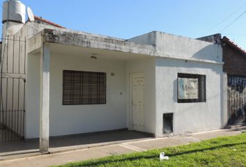 Casa en  Morón, Partido De Morón