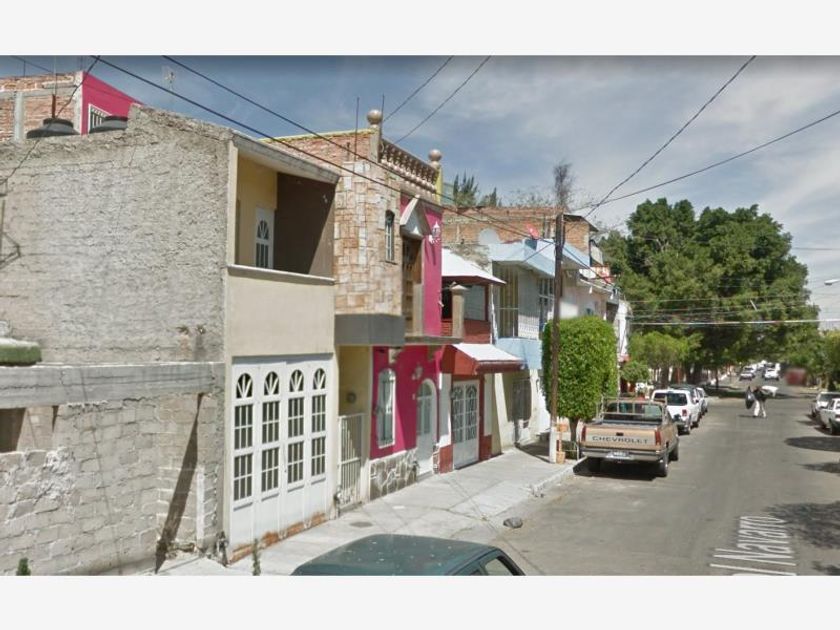 venta Casa en Alcalde Barranquitas, Guadalajara, Jalisco (MX21LM9197