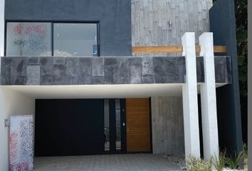 Casa en fraccionamiento en  Santiago Mixquitla, San Pedro Cholula