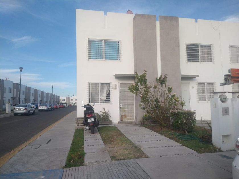 venta Casa en Sonterra IV, Municipio de Querétaro (448785--400)