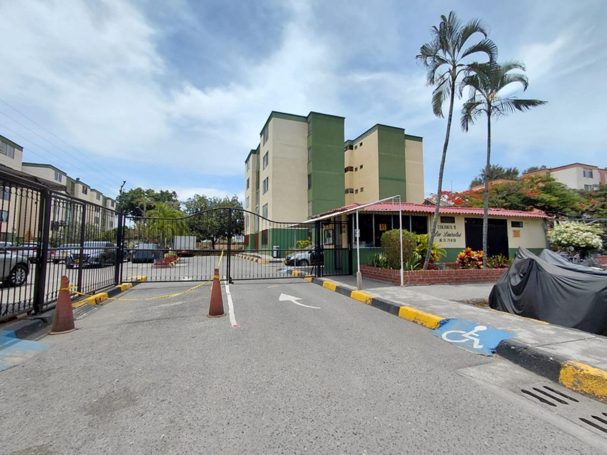 Apartamento en arriendo Ciudad Los Álamos (Norte) en arriendo en Ciudad Los Álamos