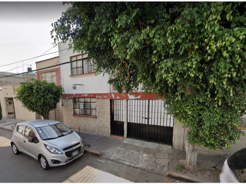 venta Casa en Ampliación Casas Alemán, Gustavo A. Madero (MX22-NV1673)-  