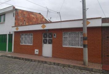 Casa en  Cl. 4 #6-75, Chía, Cundinamarca, Colombia