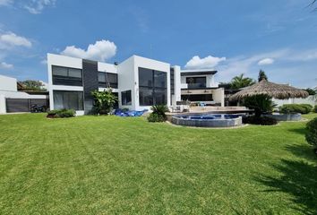 Casa en  Avenida Teopanzolco, Teopanzolco, Cuernavaca, Morelos, 62350, Mex