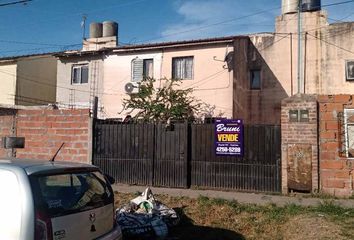 Casa en  Ezpeleta, Partido De Quilmes