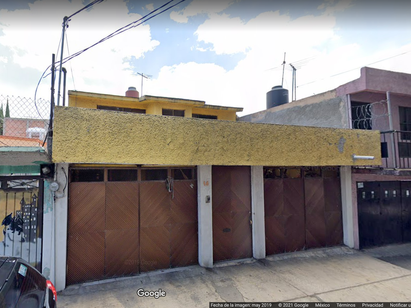 venta Casa en Fraccionamiento Viveros de La Loma, Tlalnepantla de Baz  (EB-IF4793s)