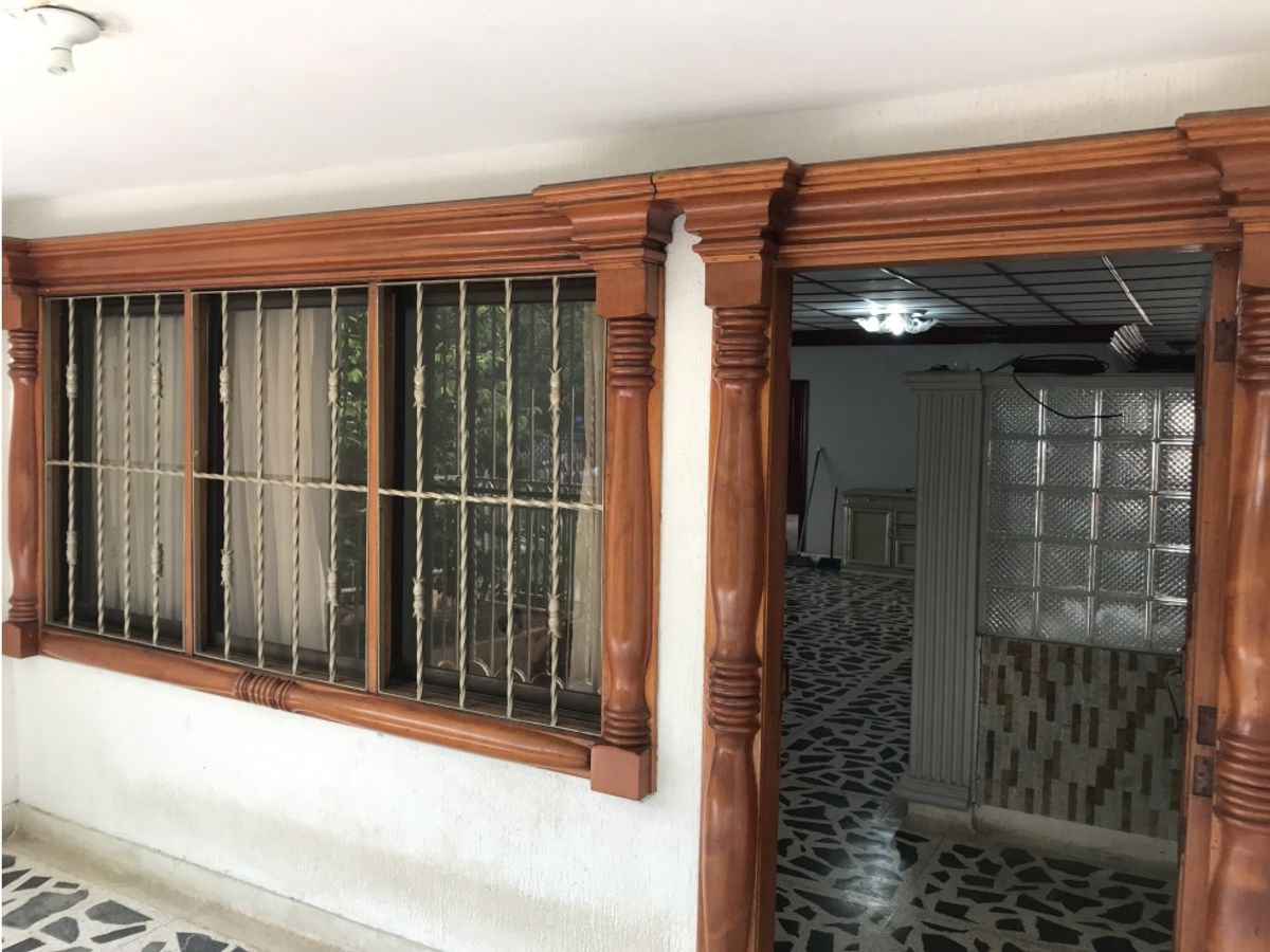 Casa en arriendo El Poblado (Localidad Río-Mar) en El Poblado