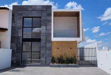 Casa en  Juriquilla, Querétaro