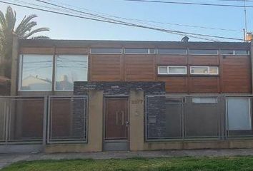 Casa en  Castelar, Partido De Morón