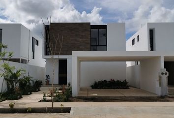 Casa en condominio en  Pueblo Cholul, Mérida, Yucatán