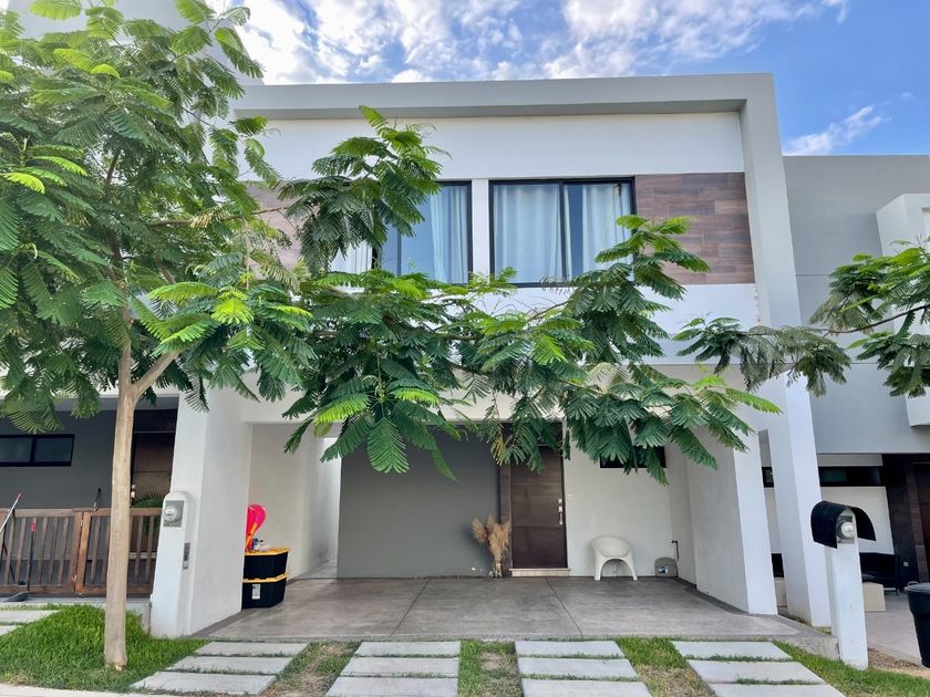 renta Casa en Buenos Aires, Culiacán Rosales, Culiacán (461598--87)-  