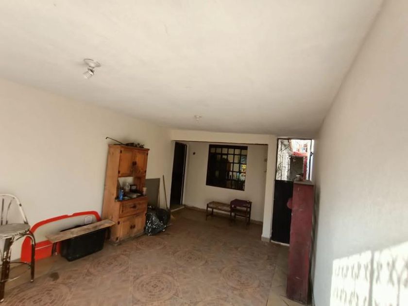 venta Casa en Residencial las Quintas, Guadalupe, Nuevo León (MX22