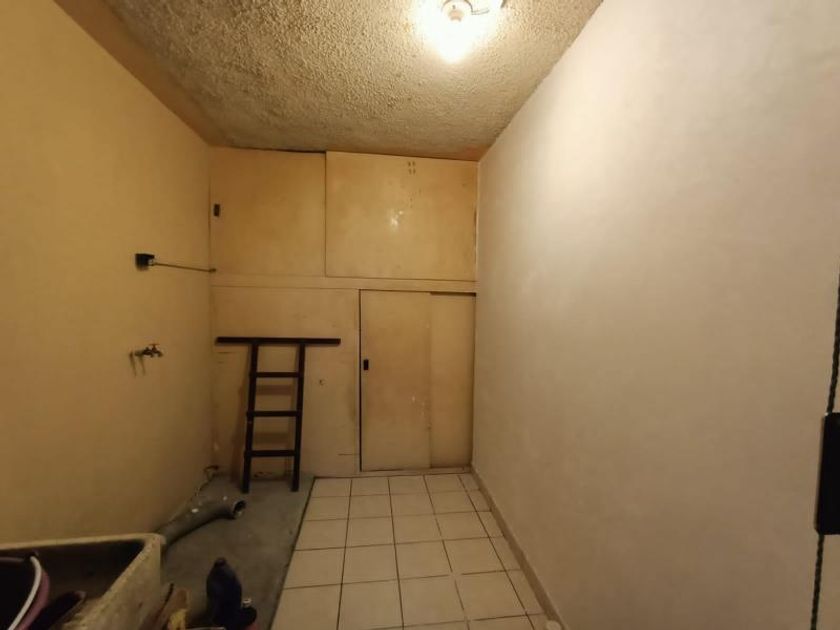 venta Casa en Residencial las Quintas, Guadalupe, Nuevo León (MX22