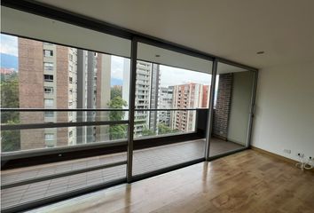 Apartment for rent in Los Balsos, Medellín