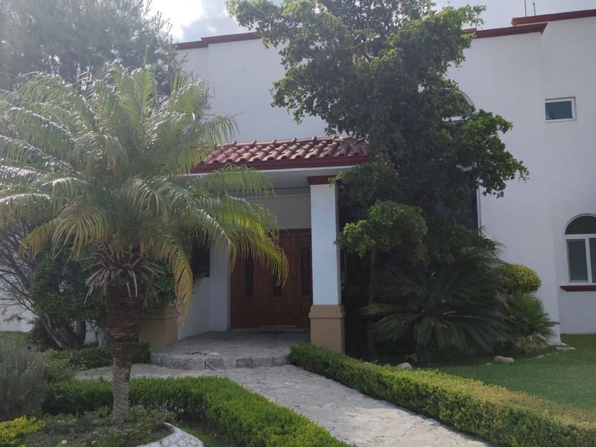 renta Casa en Álamo Country Club, Celaya (EB-LC0143r)