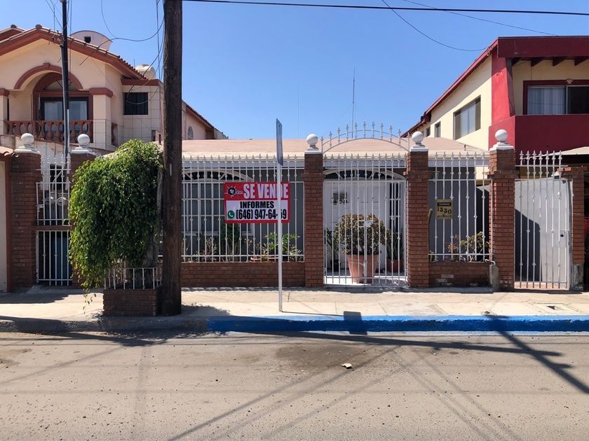 venta Casa en Obrera, Ensenada, Ensenada (EB-LD8916s)