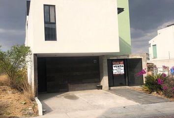 Casa en  Fraccionamiento Cumbres Del Lago, Municipio De Querétaro