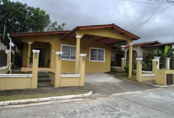 Casa en  Rufina Alfaro, San Miguelito