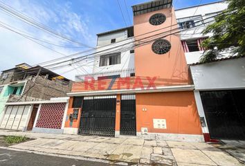 Departamento en  San Juan De Lurigancho, Lima