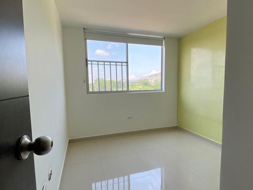 Apartamento en venta Cl. 33 #14-40 Local 110, Bucaramanga, Santander, Colombia