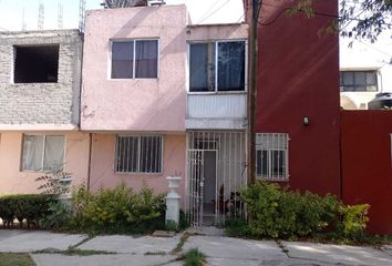 Casa en fraccionamiento en  Soriana Mercado Cd Azteca, Av. Central Mz 006, 1ro De Agosto, Ecatepec De Morelos, Estado De México, México