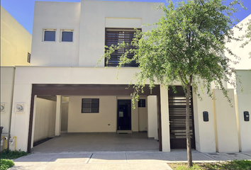 Casa en fraccionamiento en  Avenida Cuernavaca, Riveras De La Silla, Guadalupe, Nuevo León, 67116, Mex