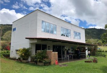 Casa en  Potrerillo, Restrepo Valle Del Cauca