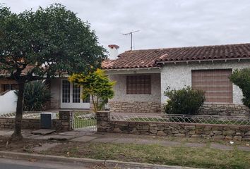 Casa en  Ciudad Evita, La Matanza