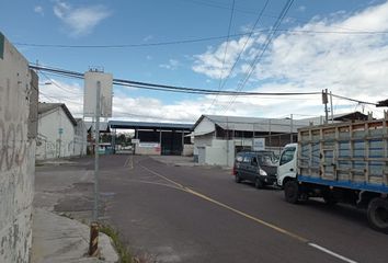 Terreno Comercial en  Av. De La Prensa 2907, Quito 170104, Ecuador