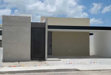 Casa en condominio en  Pueblo Conkal, Conkal