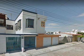 Casa en  Calle Marqués De Cruillas 102-135, Lomas Del Marqués, Querétaro, 76146, Mex