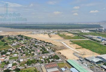 Terreno Comercial en  Eloy Alfaro (durán)