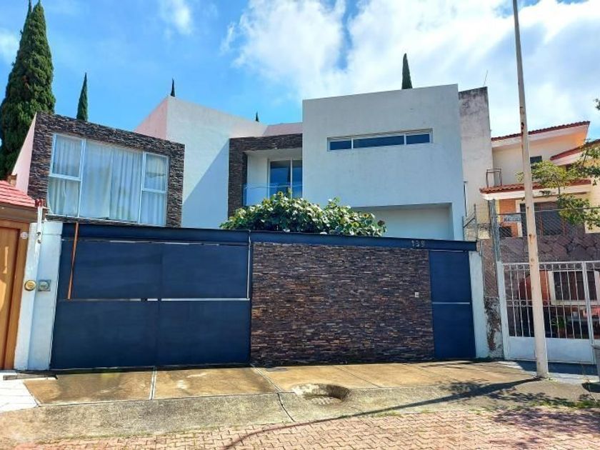 venta Casa en Ciudad Bugambilia, Zapopan, Jalisco (EB-LP1763s)