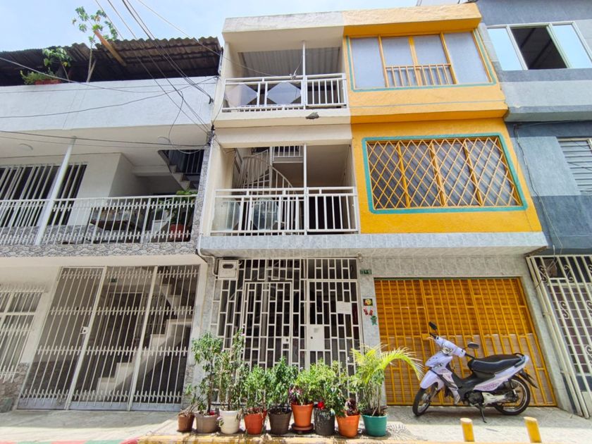 Apartamento en arriendo Los Comuneros I Etapa, Oriente