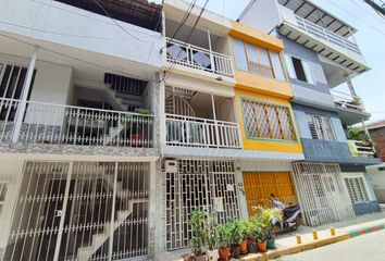 Apartamento en Los Comuneros I Etapa, Cali
