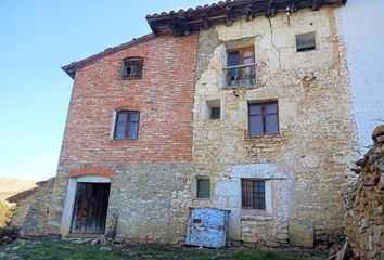 Casa en  Villarroya De Los Pinares, Teruel Provincia