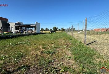 Terrenos en  Los Hornos, Partido De La Plata