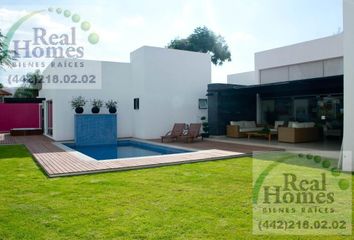Casa en  De Los Laureles 301, Jurica, 76100 Santiago De Querétaro, Querétaro, México