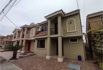 Casa en  Tarifa, Samborondón