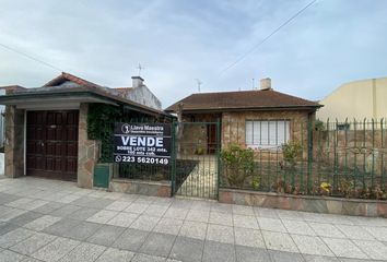 Casa en  San Cayetano, Mar Del Plata